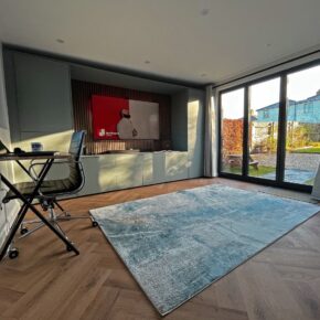 4c099c4f-9259-48e8-8d93-0913050233d7